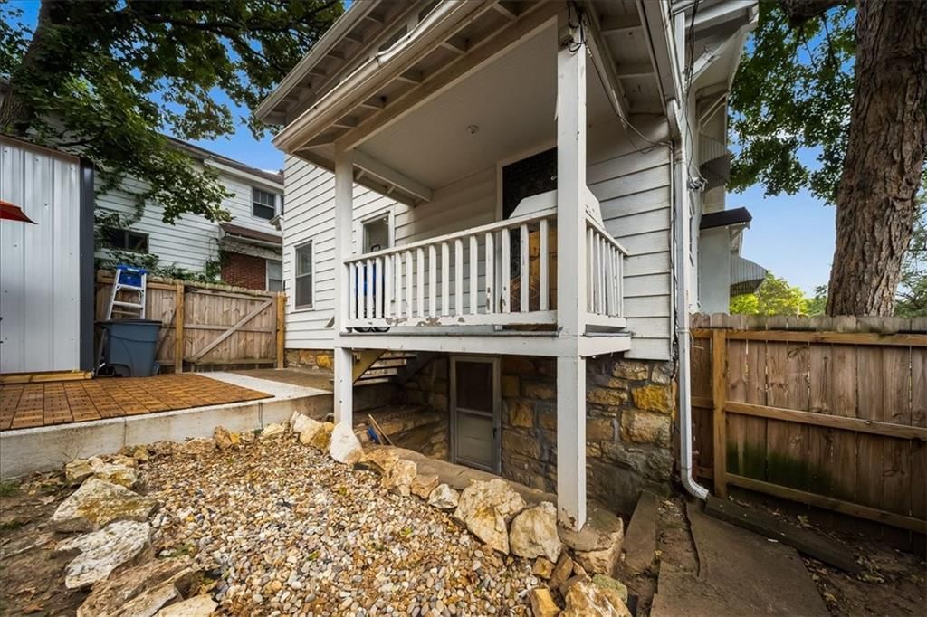 3224 Barber Avenue — photo 10