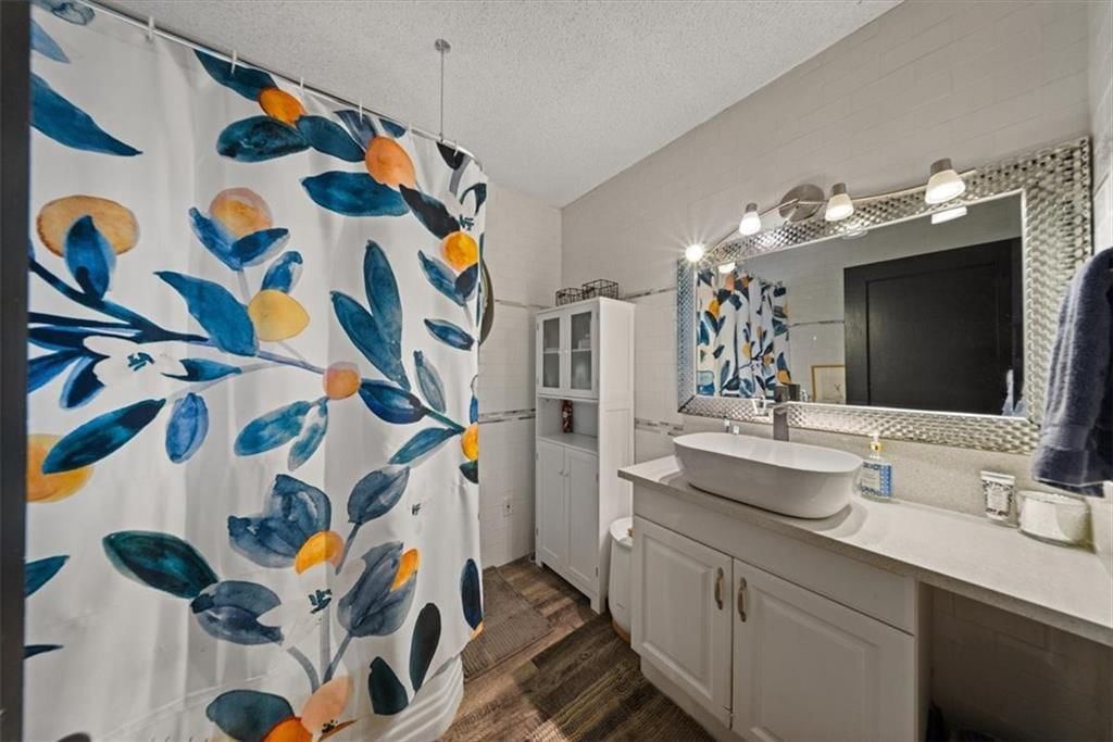 3224 Barber Avenue — photo 30