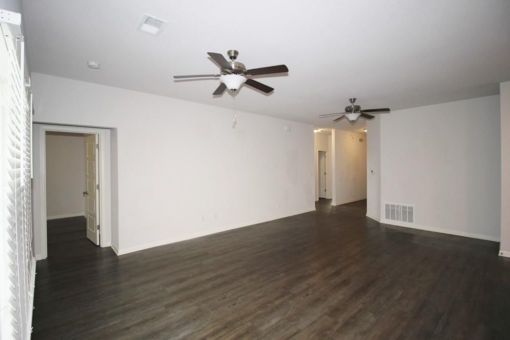 8001 SE 6th Terrace — photo 4