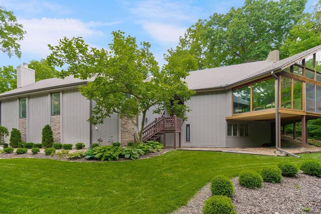 196 Glenview Street — photo 3