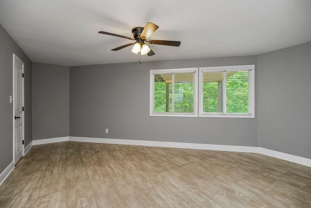 196 Glenview Street — photo 35