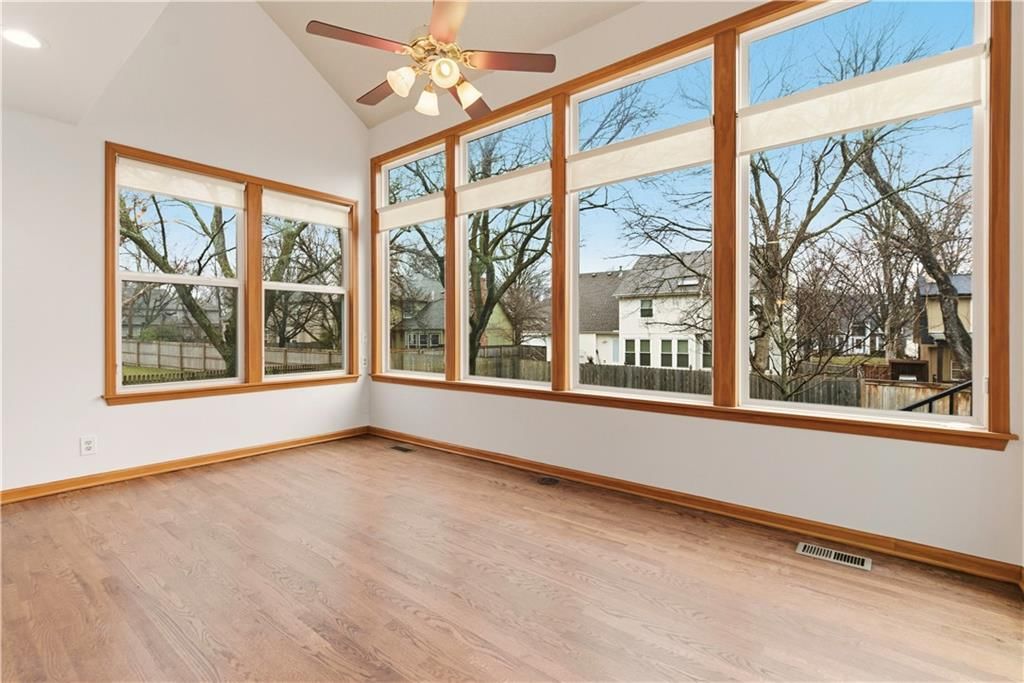 14202 W 115 Street — photo 17