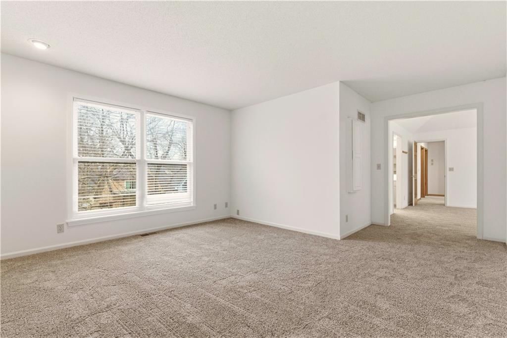 14202 W 115 Street — photo 34