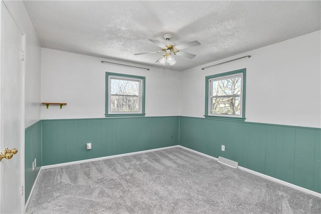 954 Sutton Court — photo 23