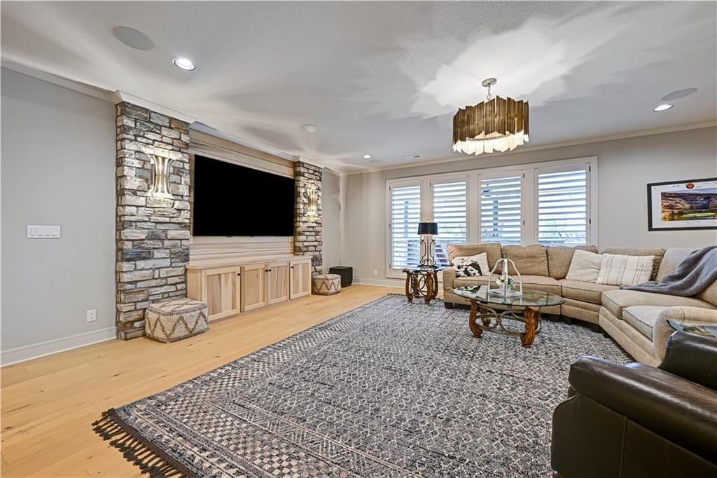 14527 S Parkhill Street — photo 36