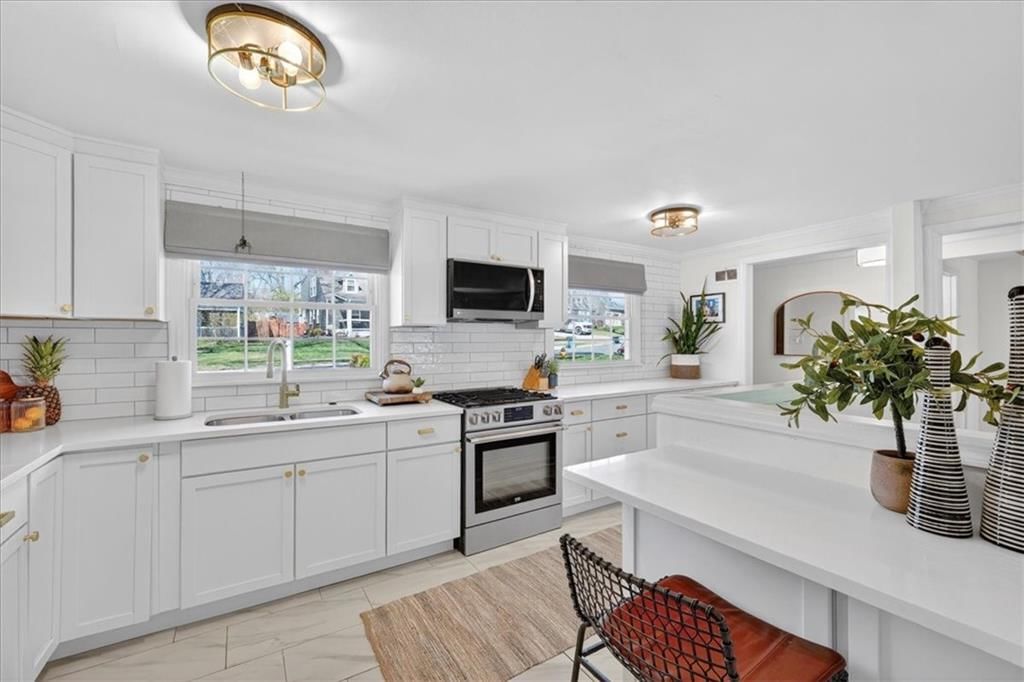 4021 W 73rd Terrace — photo 4