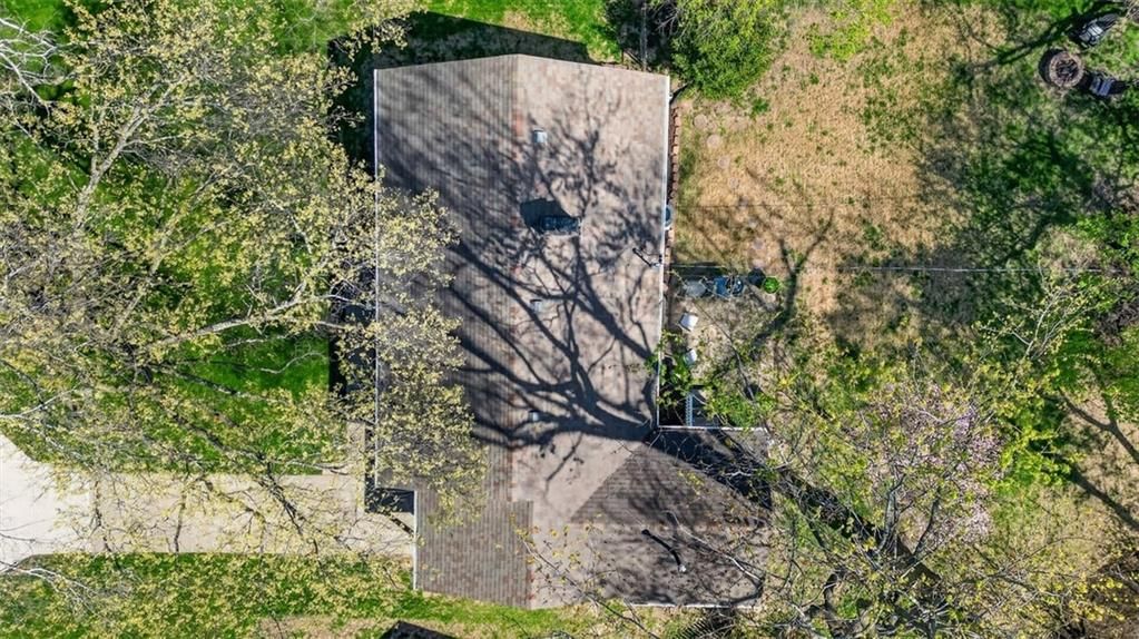 4021 W 73rd Terrace — photo 31