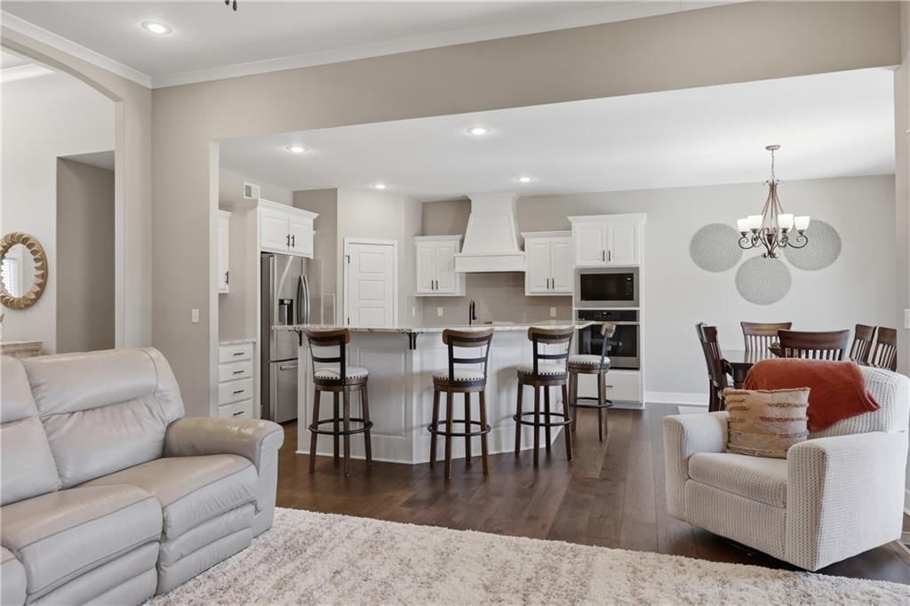 10212 N Corrington Avenue — photo 11