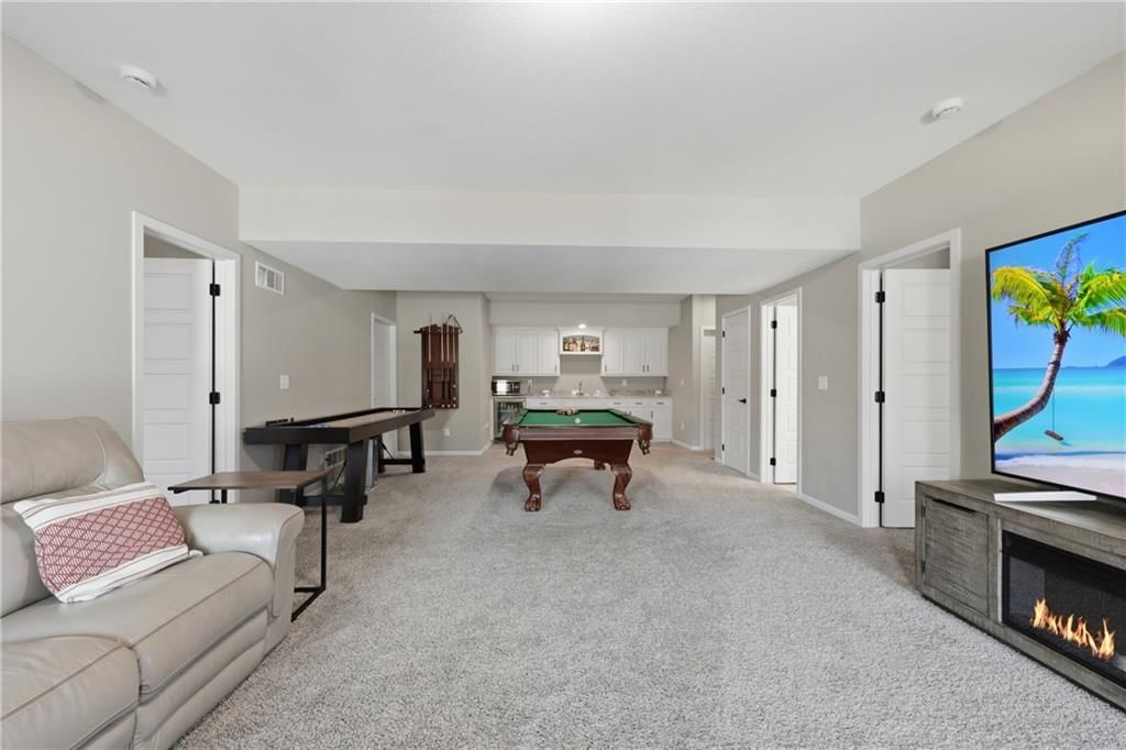 10212 N Corrington Avenue — photo 31