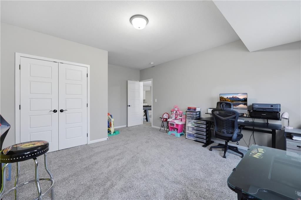 10212 N Corrington Avenue — photo 34