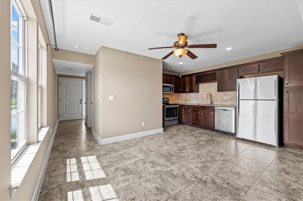 5401 N Hickory Street — photo 8