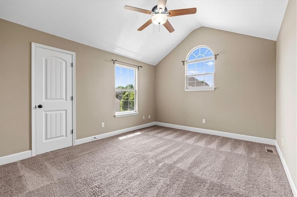 5401 N Hickory Street — photo 13