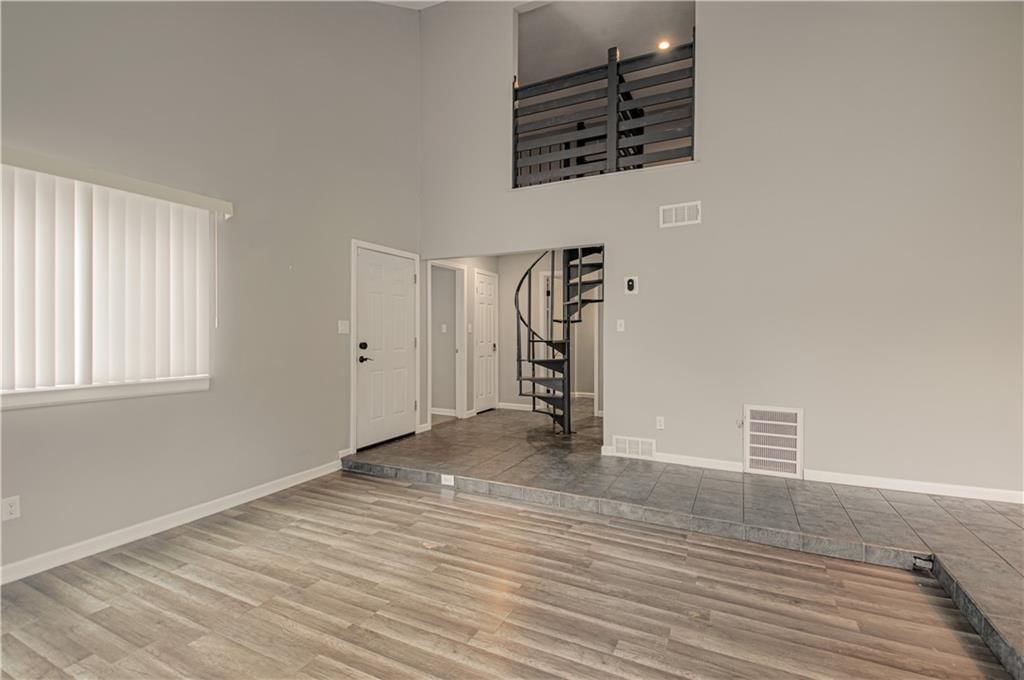 731 N 75th Terrace — photo 5