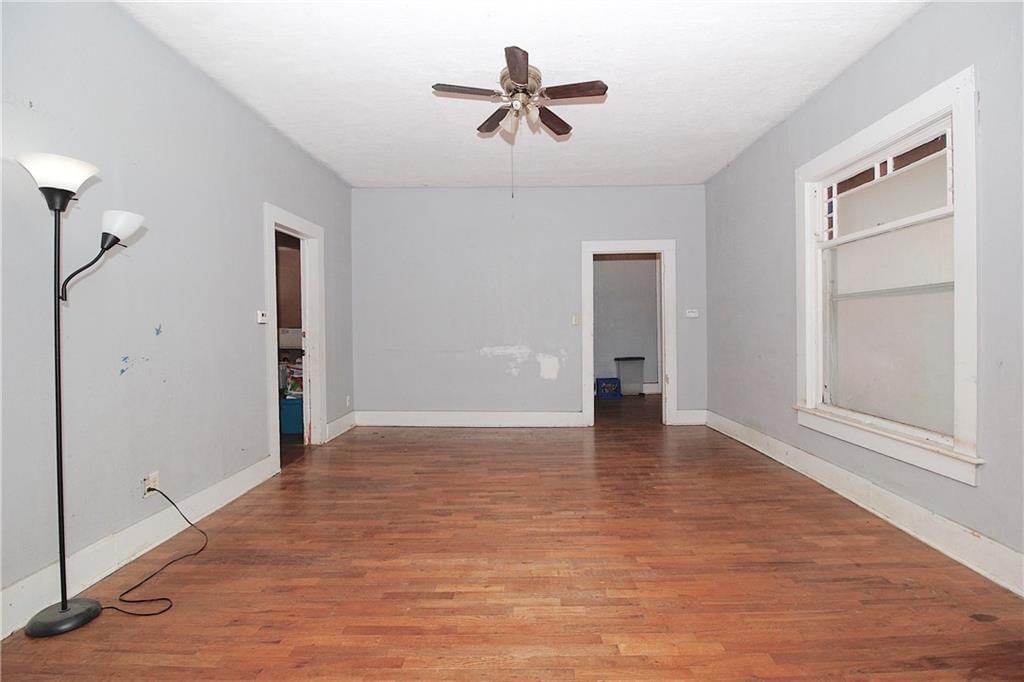 203 S Elm Street — photo 11