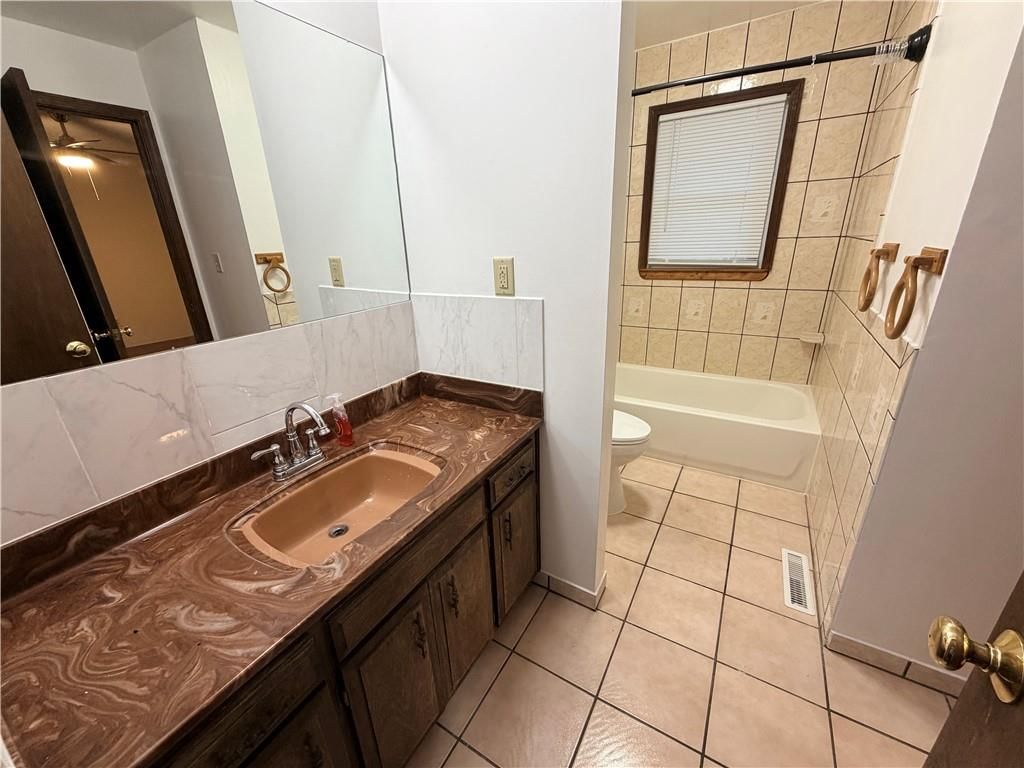 170 NE 1011 Road — photo 19