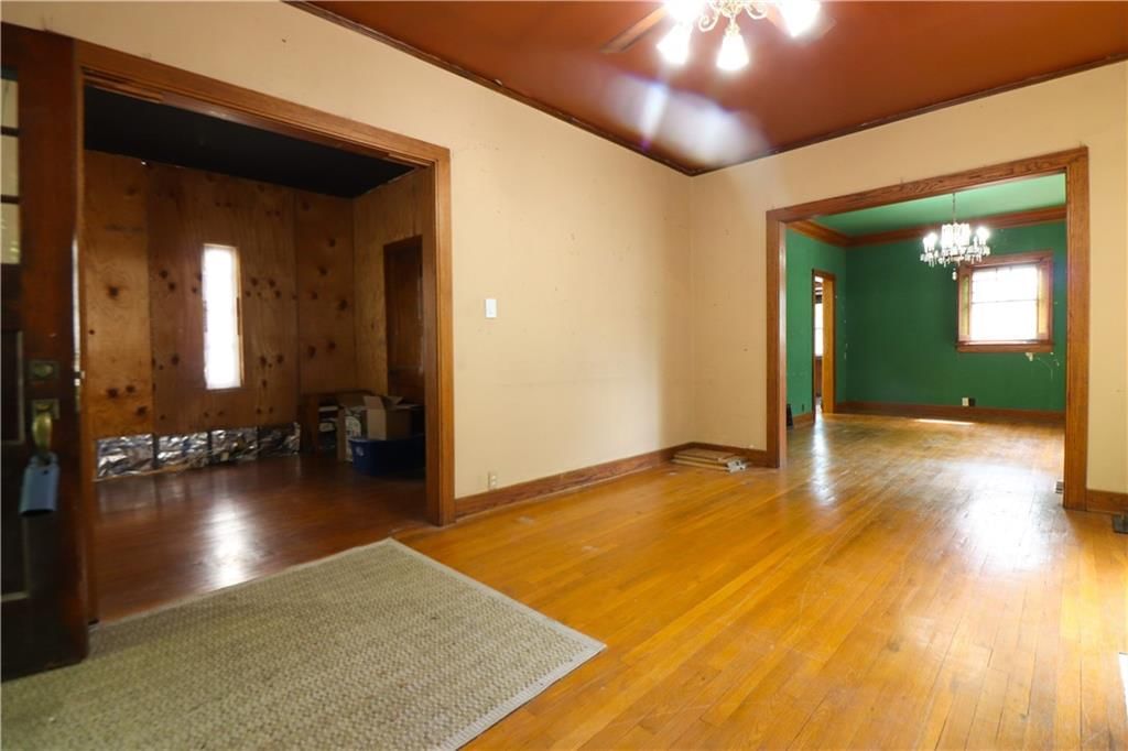 3635 Bell Street — photo 3