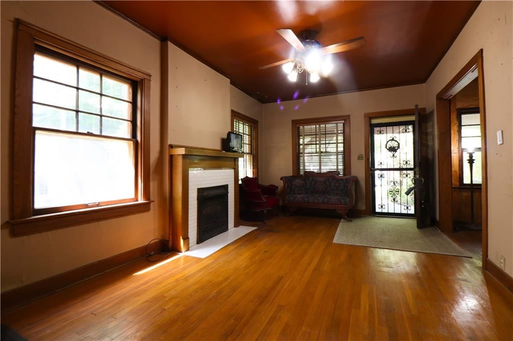 3635 Bell Street — photo 32