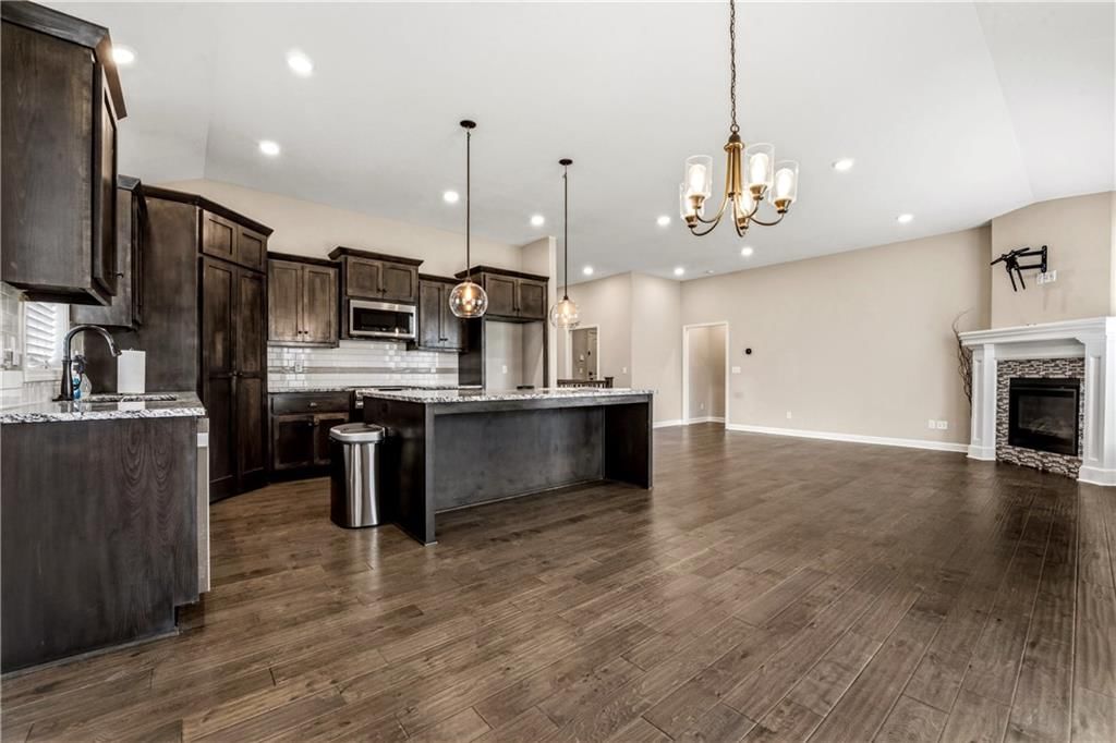 1829 NE Riley Drive — photo 8