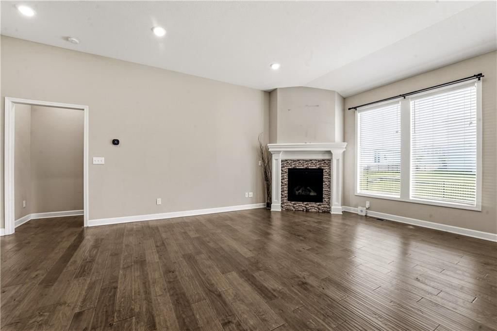 1829 NE Riley Drive — photo 10