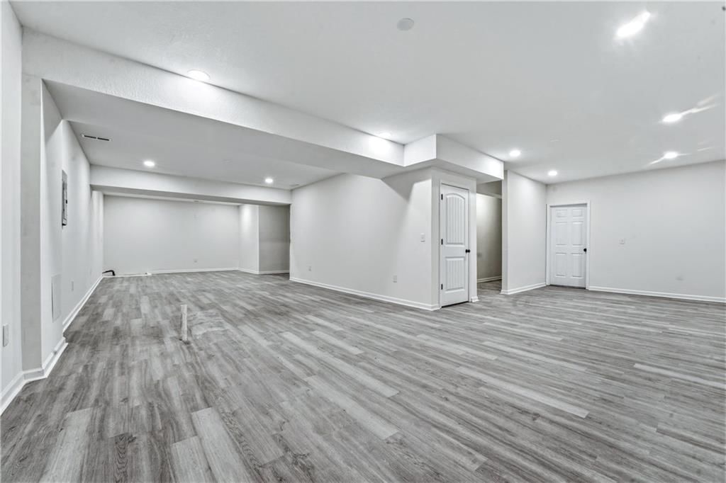 1829 NE Riley Drive — photo 36