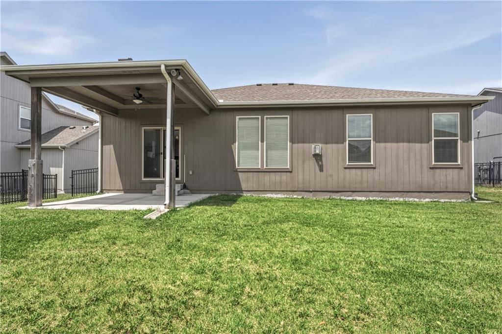 1829 NE Riley Drive — photo 42