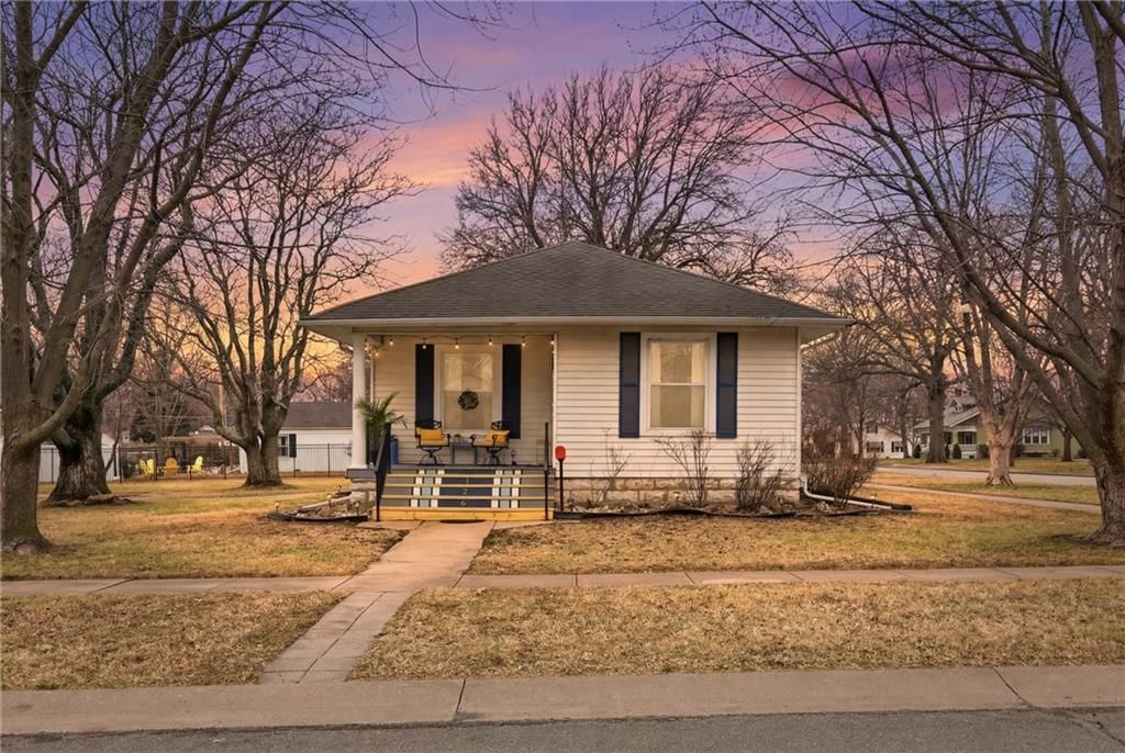 126 S OAK Street, Gardner, KS