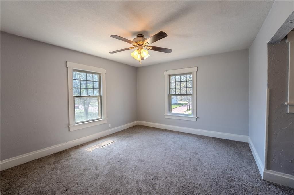630 S Evergreen Avenue — photo 27