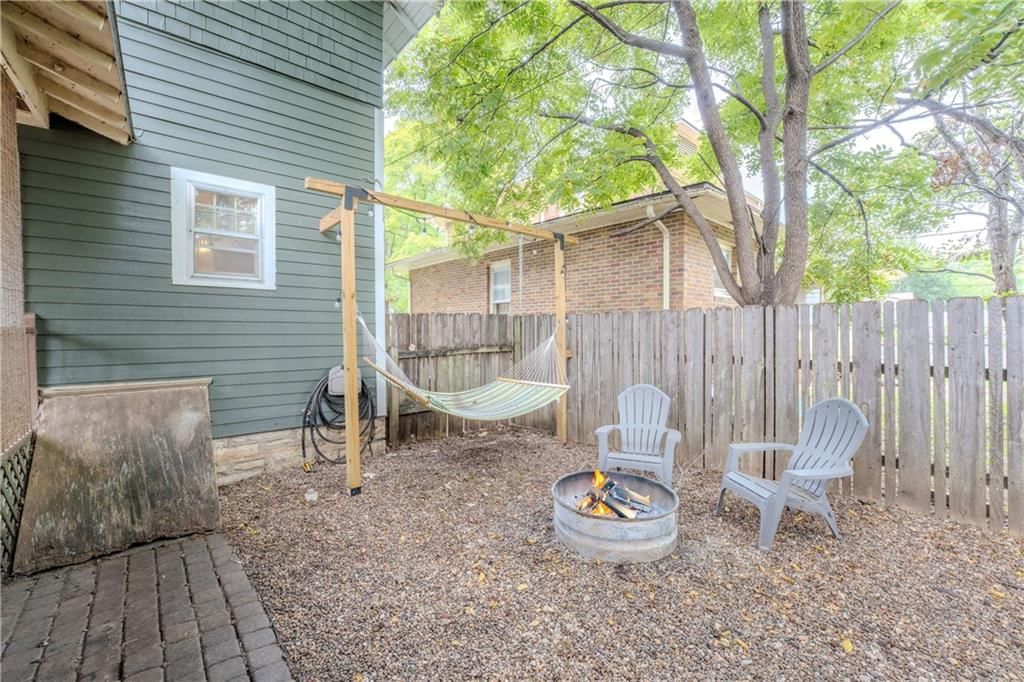 630 S Evergreen Avenue — photo 37