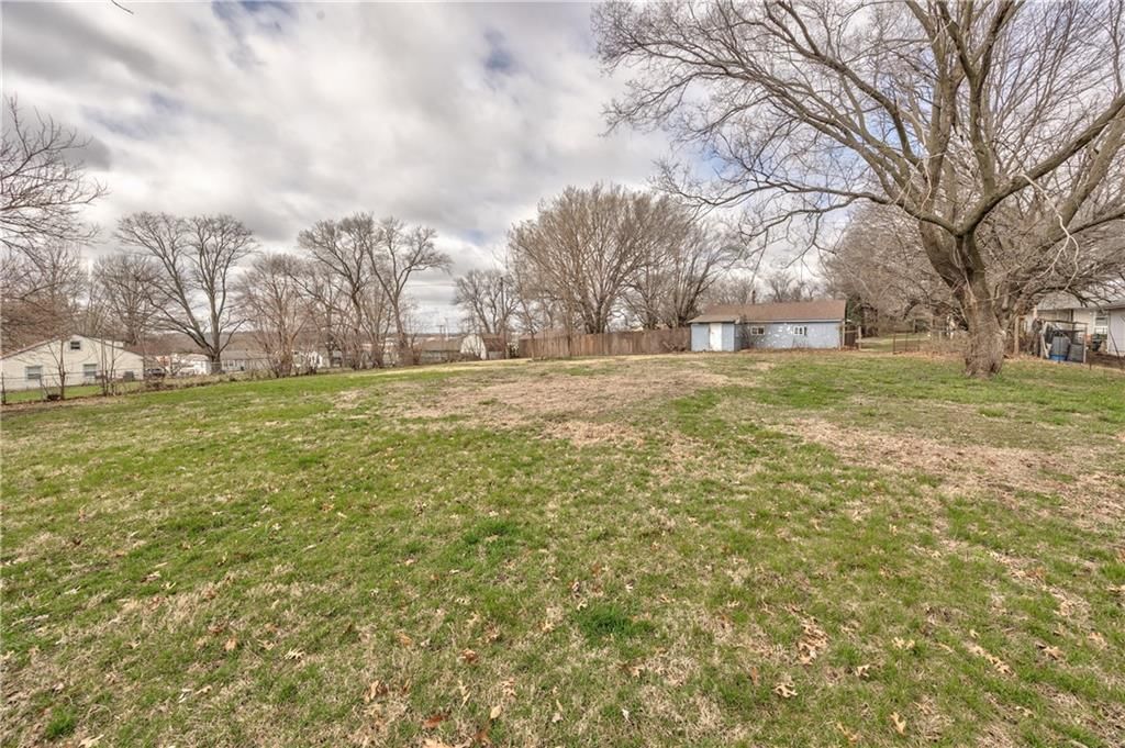 301 NW 82nd Street — photo 23