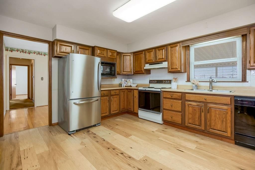 6500 N Harrison Street — photo 7