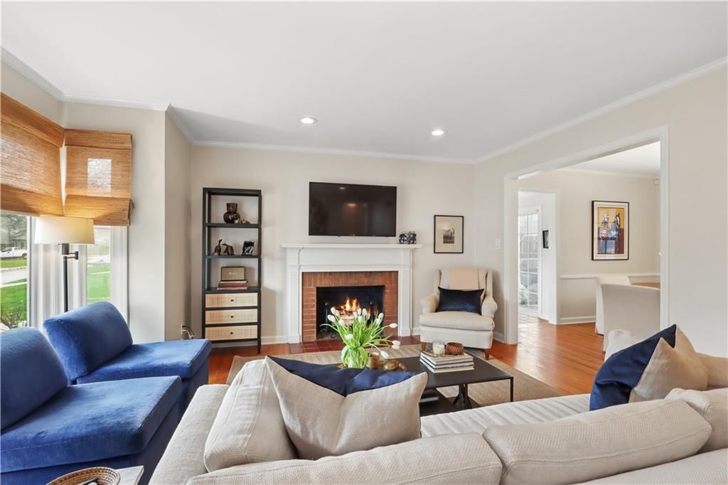 5123 CLARK Drive — photo 4