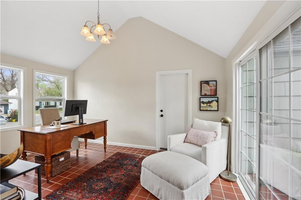 5123 CLARK Drive — photo 9