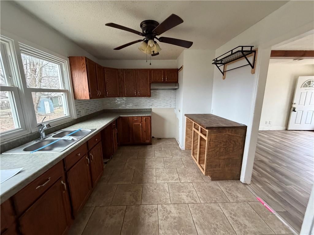 5805 Ridgeway Avenue — photo 11