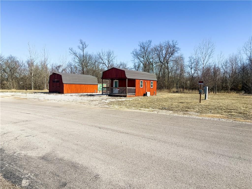 1451 S Buckner Tarsney Road — photo 13