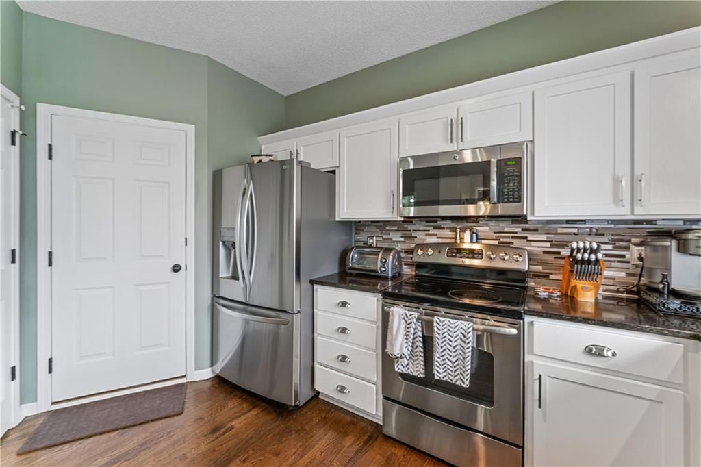 14660 W 141 Street — photo 10