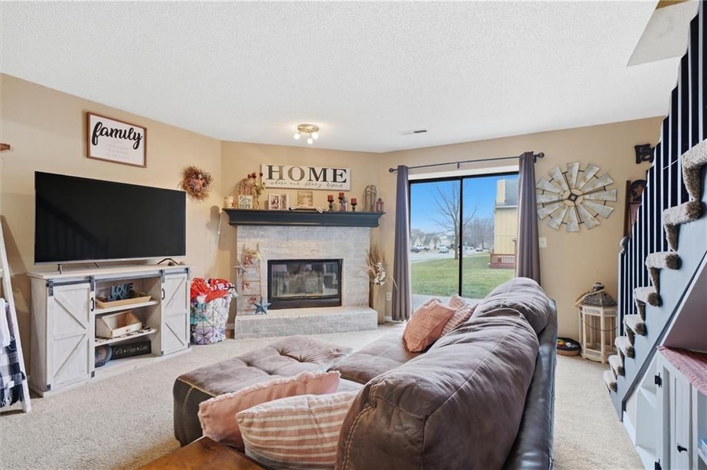 512 NE Brookwood Circle — photo 12