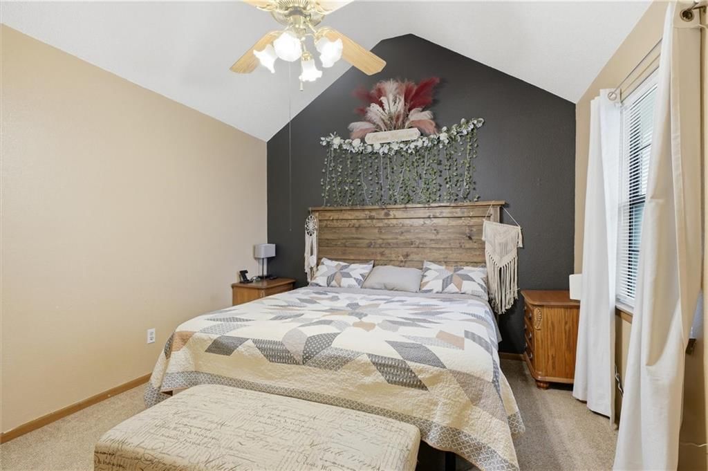 512 NE Brookwood Circle — photo 15