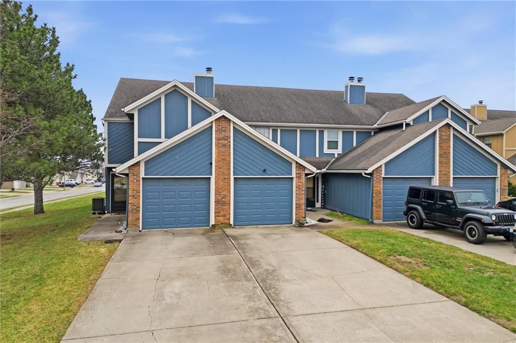 512 NE Brookwood Circle — photo 23