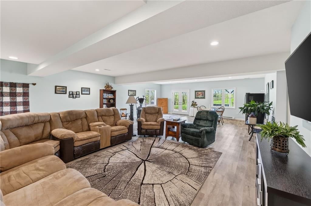 19255 Lane Tree Drive — photo 37