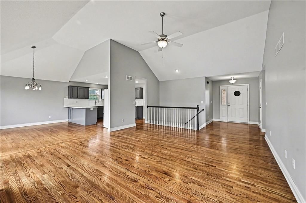 4419 N 123rd Terrace — photo 7