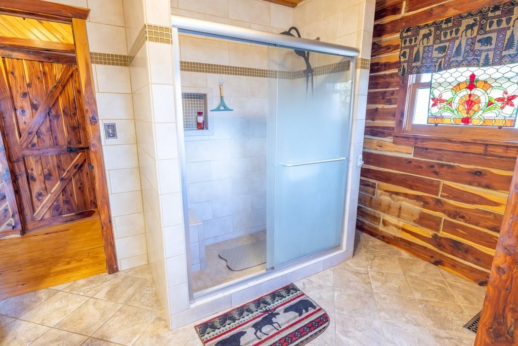 220 N Elm Street — photo 34