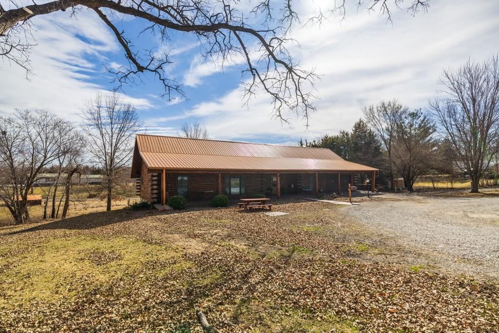 220 N Elm Street — photo 41