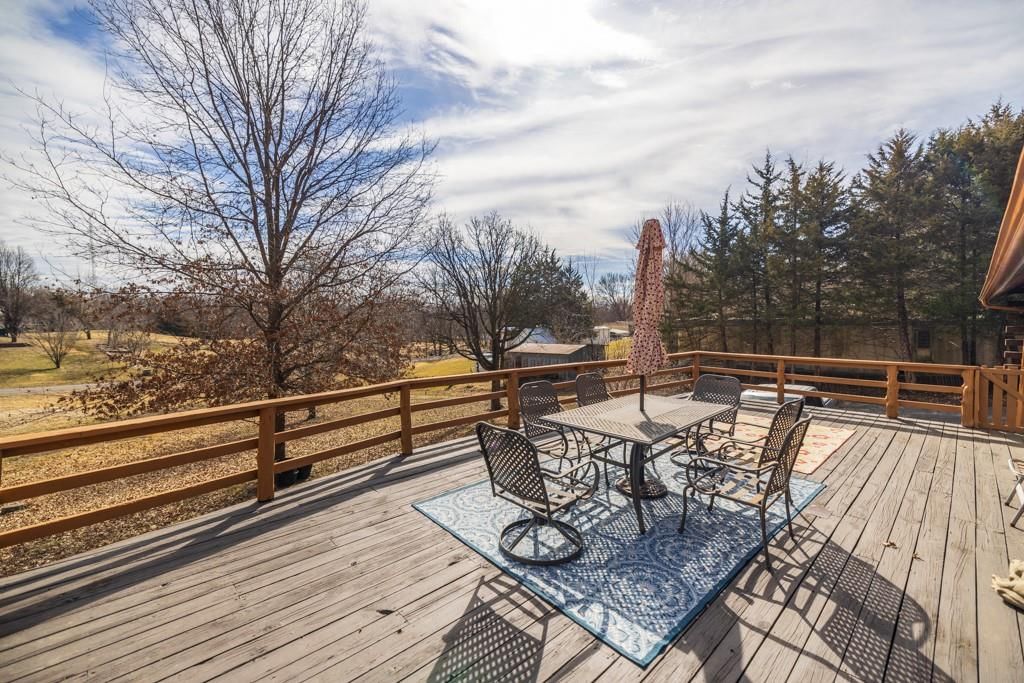 220 N Elm Street — photo 45