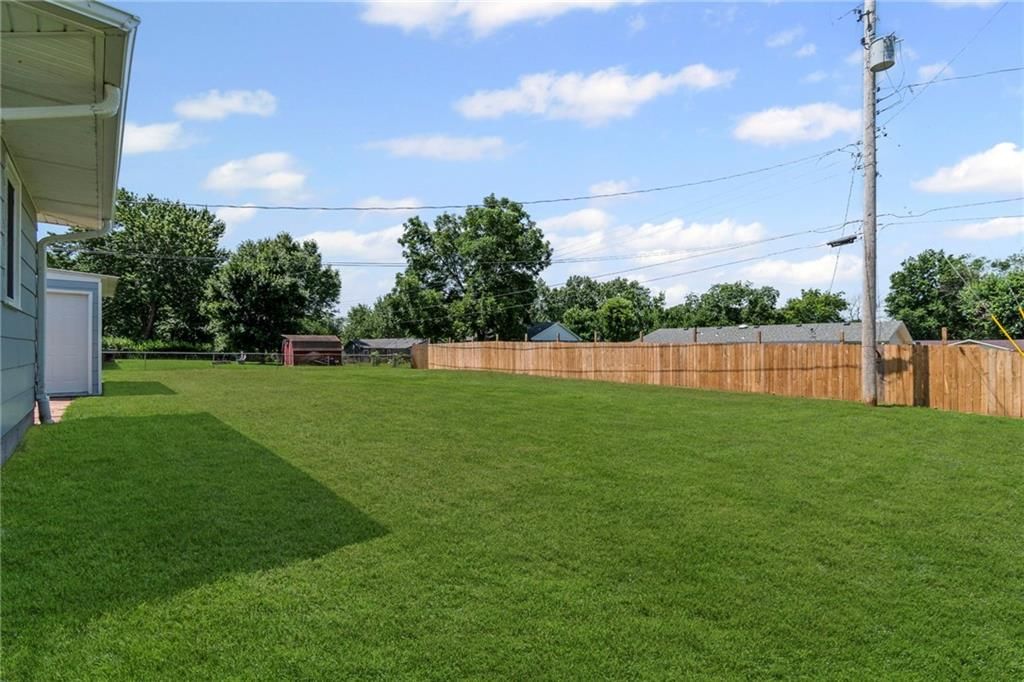 207 Kristine Avenue — photo 37