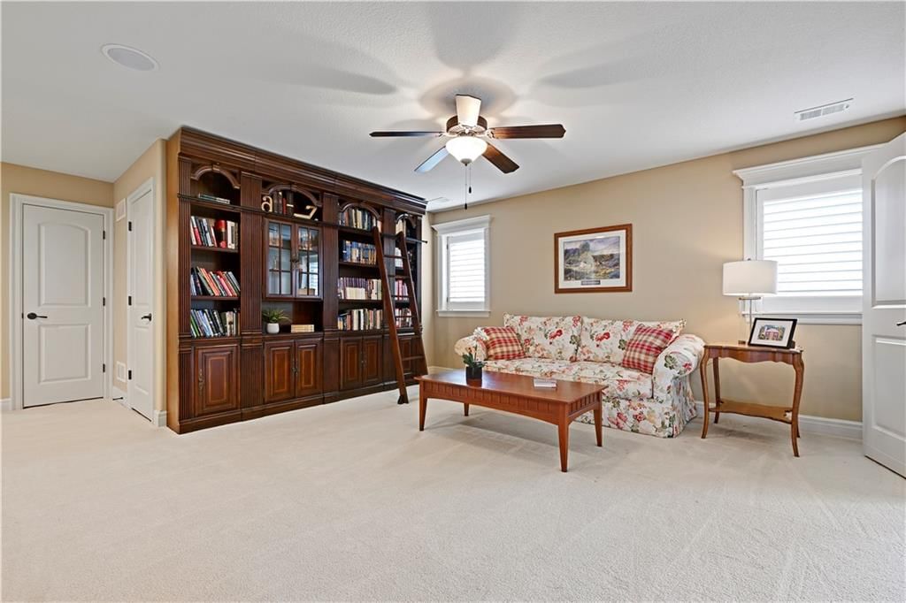 1700 NE Woodland Shores Lane — photo 27