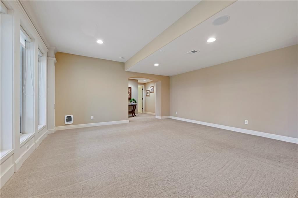 1700 NE Woodland Shores Lane — photo 32