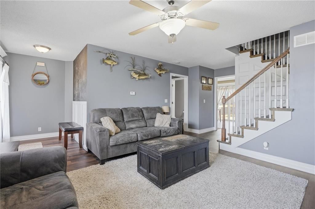 1701 NW HELEN Court — photo 5