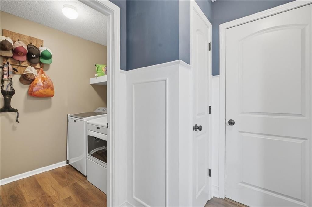 1701 NW HELEN Court — photo 11