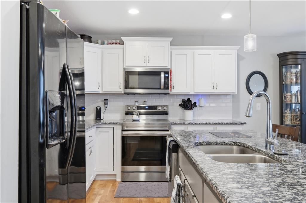 414 W 179th Terrace — photo 12