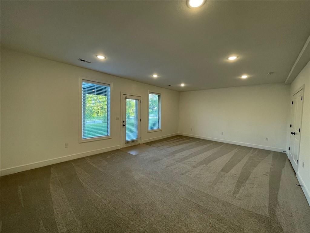 7389 Griffey Street — photo 5